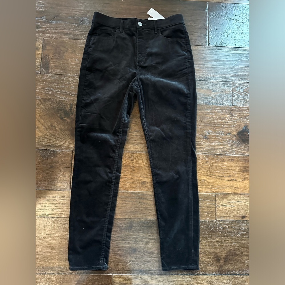 LOFT Velevt Women's Black Pants- size 8/29
